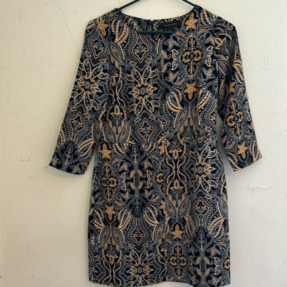 Tahari black, gold & white shift dress 3/4 sleeves